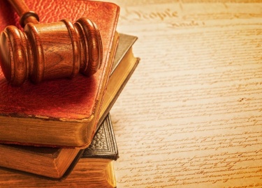 Статья раскрывает основные аспекты наследования имущества, находящегося в совместной собственности. Рассматриваются юридические особенности раздела...