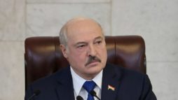 Президент Беларуси помиловал политического активиста Романа Протасевича.