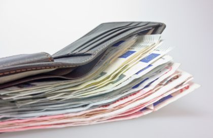 Профессиональные услуги юристов и адвокатов по взысканию долгов в Гатчине